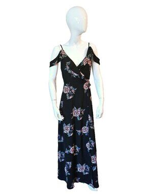 NWT NLW Black & Floral Romantic Boho Off Shoulder Wrap Maxi Dress Size Large
